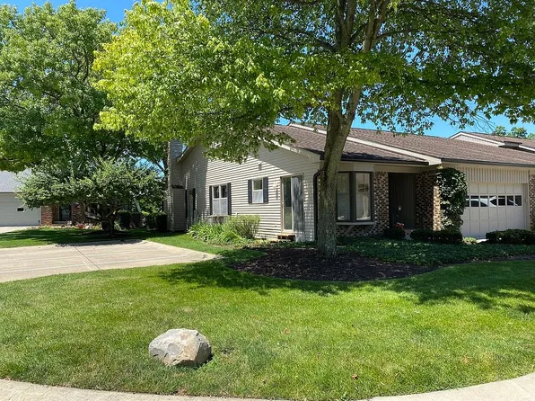 8428 Quail Hollow Rd, Indianapolis, IN 46260