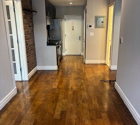 5th image of 234 W 14th St APT 5A