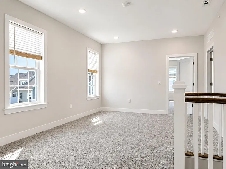 2906 Justin Dr — Photo 8