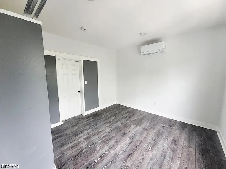 49 Union Pl #4 — Photo 16
