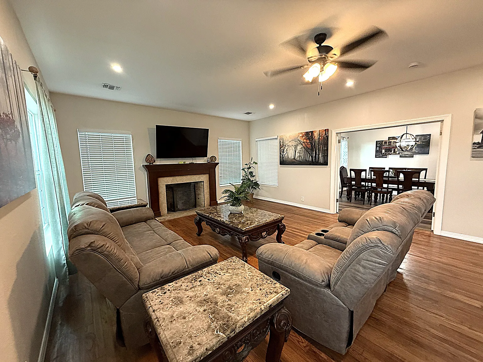 3 bed, 2199 sqft, $3,000 — Photo 3