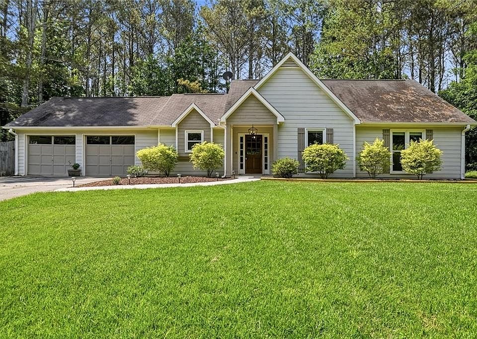 1st image of 5985 Bridle Dr