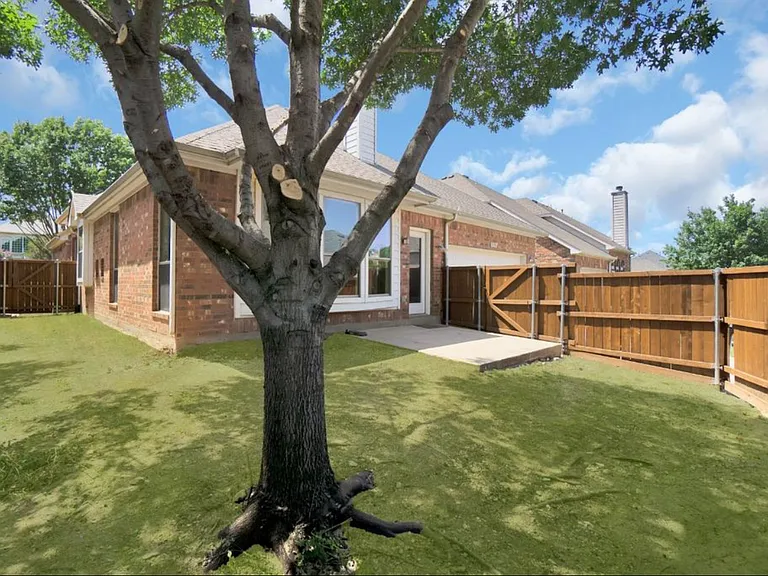 11036 Coralberry Dr — Photo 28