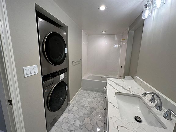 5th image of 22 Faun Bar Ave #22A
