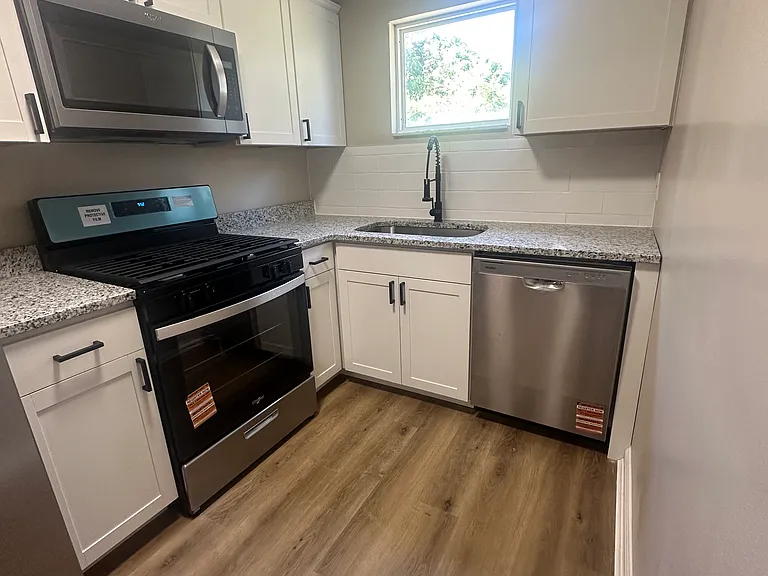 3966 Avilla Pl #2 — Photo 4
