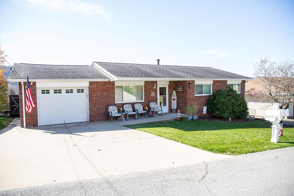 67 Clive Ave, Moundsville, WV 26041 MLS 131839 Zillow