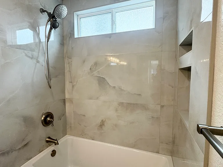 3413 Caseras Dr — Photo 22