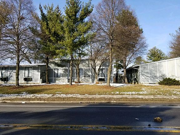 3rd image of 4201 Donlyn Ct