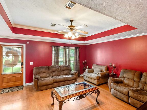 5th image of 333 Willow Bay Dr