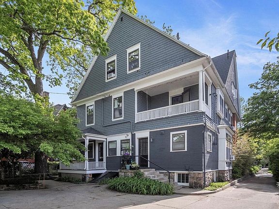 3rd image of 441 Madison Ave SE APT 2