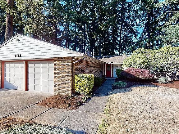 2nd image of 7302 139th Pl NE