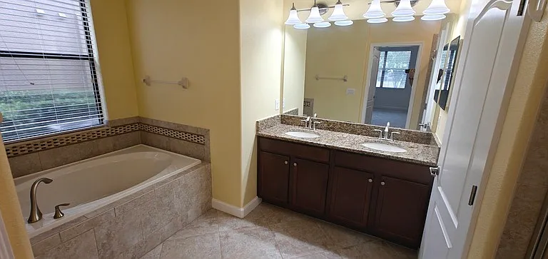 8933 Azalea Sands Ln — Photo 16