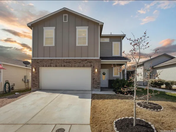 3845 Ivy Path, St Hedwig, TX 78152