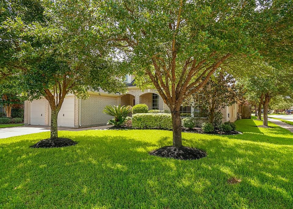 1st image of 21819 Silverpeak Ct