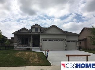 12344 S 73rd Ave, Papillion, NE 68046