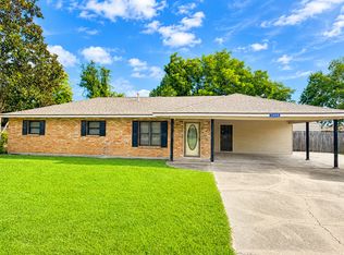 1909 Live Oak Dr, Brusly, LA 70719