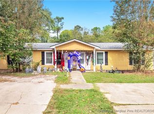 2611 & 2613 Graham Rd, Fayetteville, NC 28304