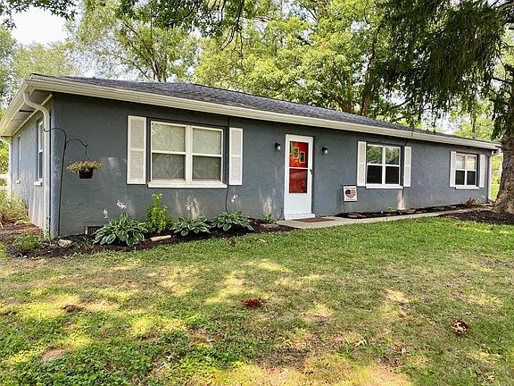 2nd image of 3851 Jackie Dr