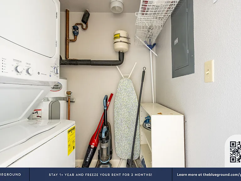Washer/Dryer in Apartment