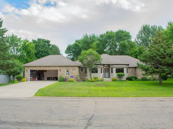 727 Melody Ln, Fergus Falls, MN 56537