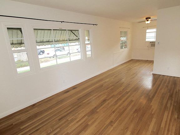 5th image of 336 W Valencia Ave #A