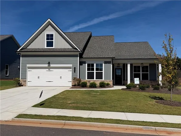196 Oakdale Rd, Jefferson, GA 30549