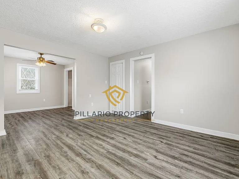 3383 Station St — Photo 13
