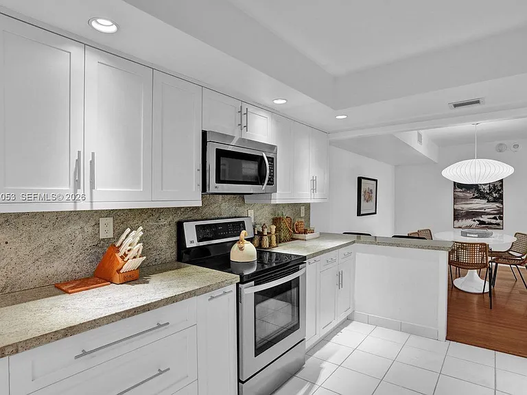 1121 Crandon Blvd #E604 — Photo 9