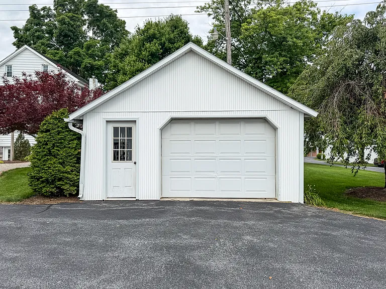 1592 Old Line Rd — Photo 29