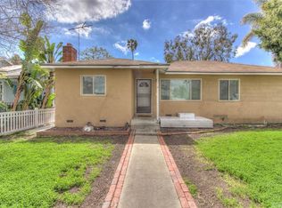 201 Lillian Pl, Costa Mesa, CA 92627