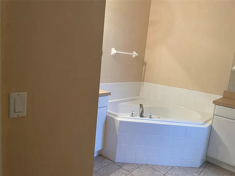 1818 Governor Ave — Photo 9