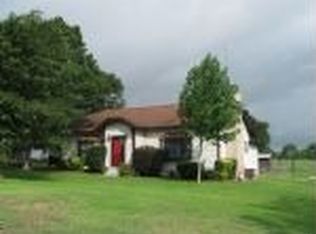 2110 Tigerpoint Rd, Brenham, TX 77833