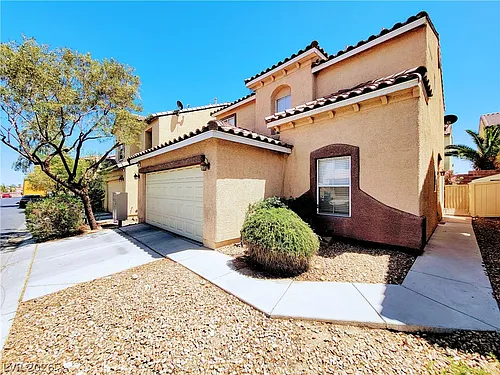 5057 W Eldorado Ln Photo 1