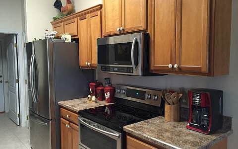 2nd image of 157 SW Garden Ct