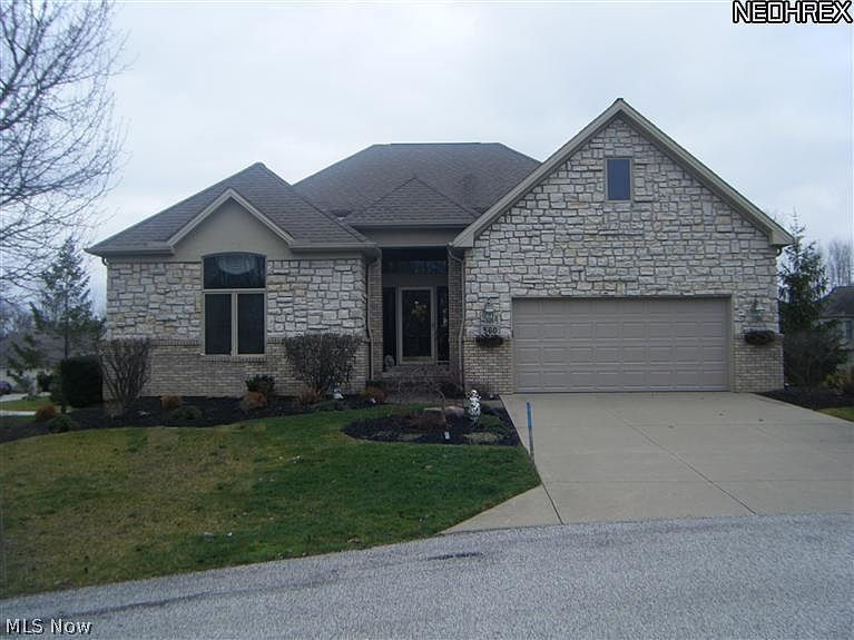 1st image of 560 Burgess Cir Unit 13