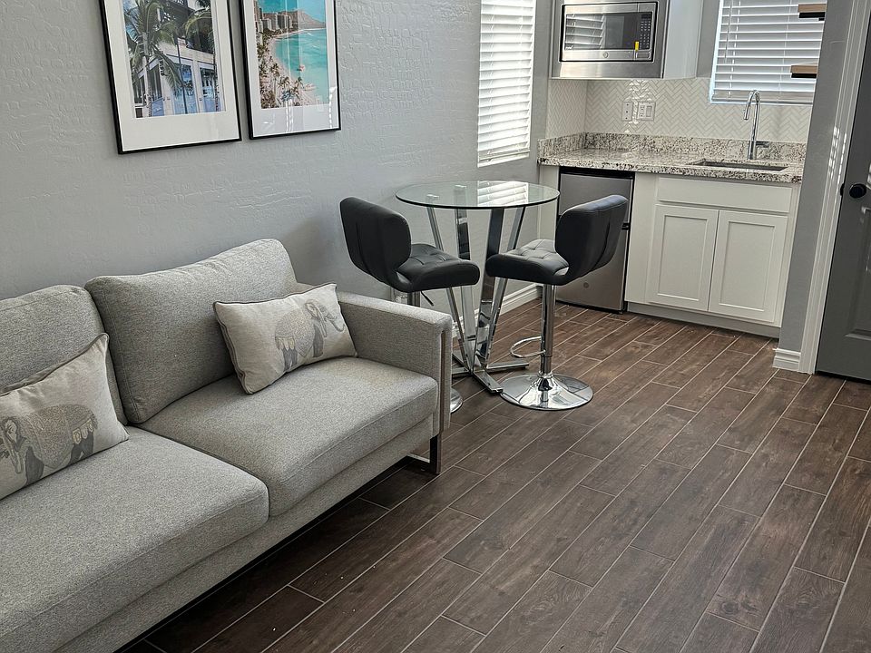 1st image of 3777 Neblina Dr #1
