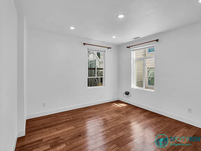 21 Crescent Ave #B — Photo 4