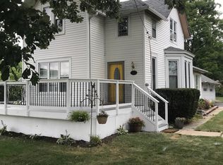 350 S State St, Manhattan, IL 60442