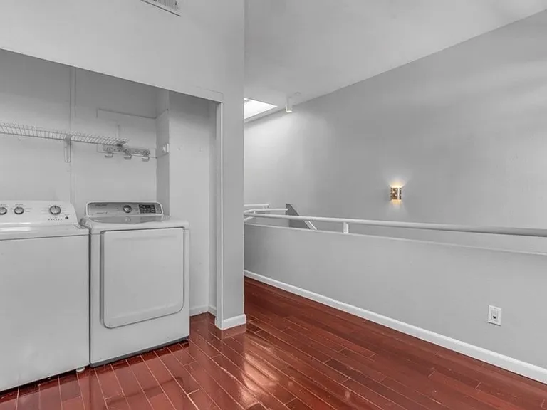 6036 Hazelhurst Pl #G — Photo 17