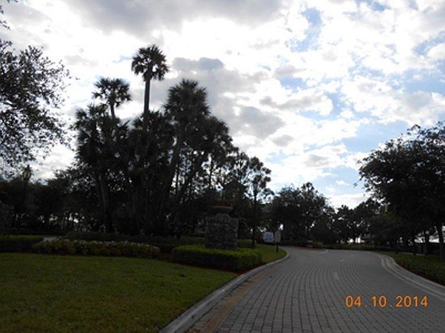 2nd image of 8875 Briarwood Meadow Ln