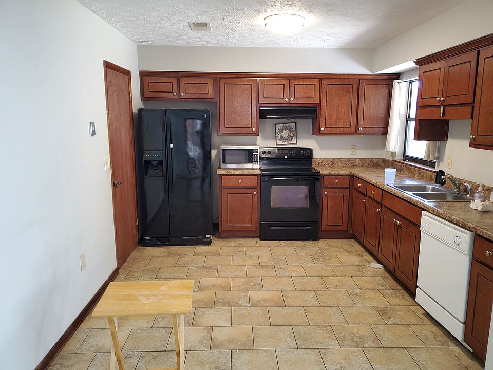 2nd image of 103 Nettlecure Ct