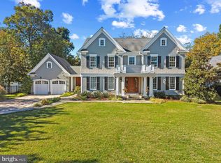 219 Wardour Dr, Annapolis, MD 21401