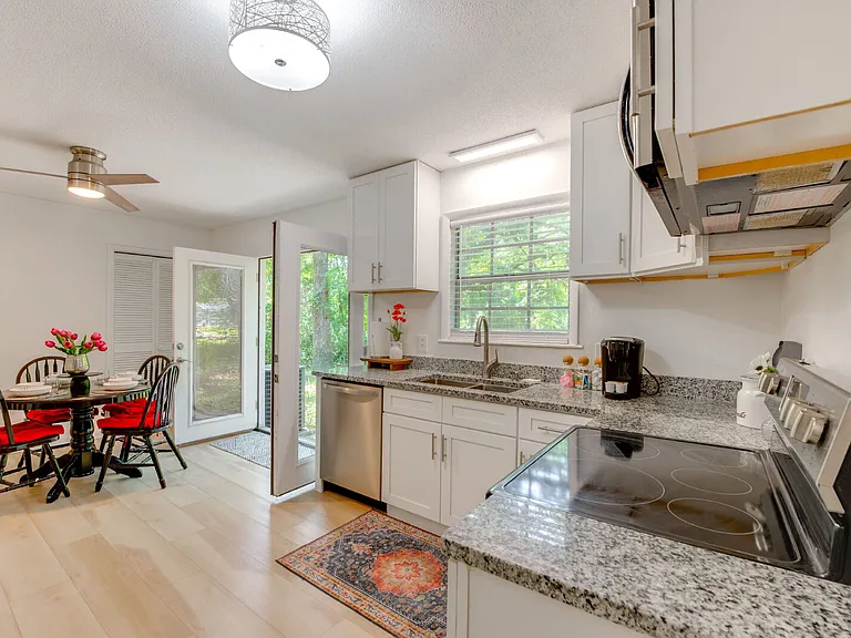 1011 Munson Landing Rd — Photo 19