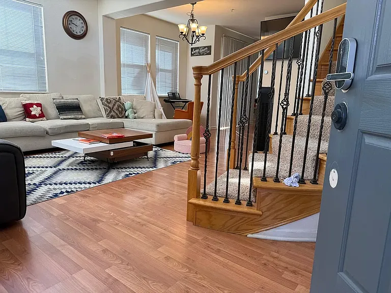 4467 Moulin Pl — Photo 8