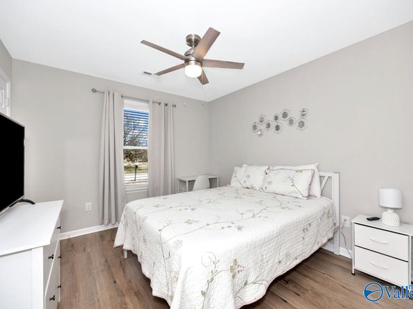 huntsville-alabama-92152030 picture