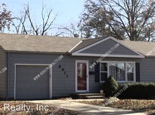 8611 Booth Ave, Raytown, MO 64138