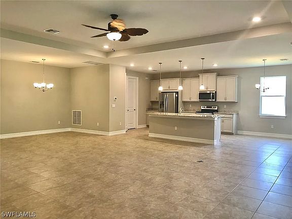 4th image of 18212 Everson Miles Cir