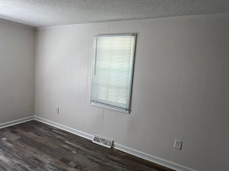 208 Wheeler St — Photo 7