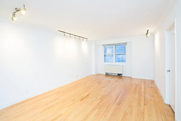 Sold by Keller Williams NYC | media 17