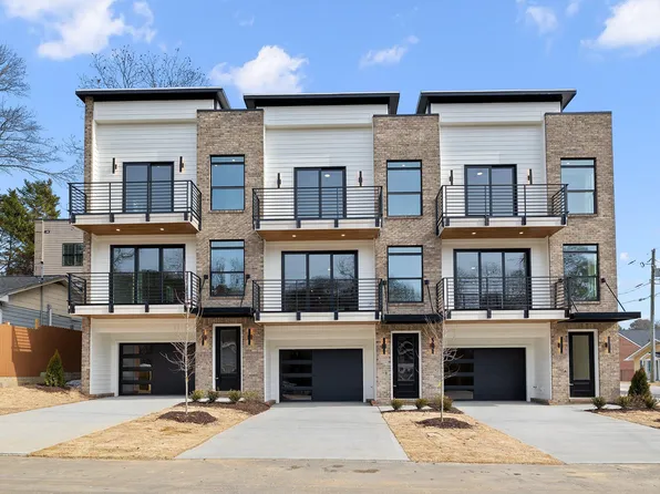 221 S West St, Fuquay Varina, NC 27526